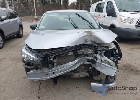 2018 Subaru Impreza 2.0I z USA, uszkodzony, nr VIN 4S3GTAA68J3714554